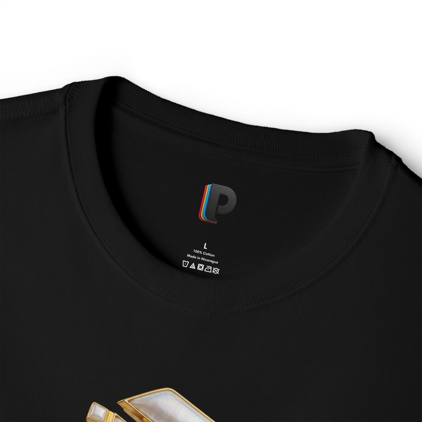 Pearl-Facet Interlink Front Logo Men’s Tee