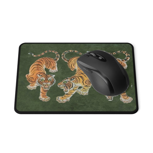 Four Tigers Vintage Art Mouse Pad